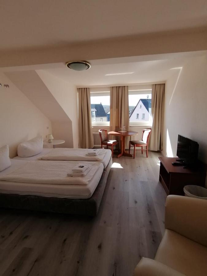 Hotel Zur Post อาร์นส์แบร์ก ภายนอก รูปภาพ